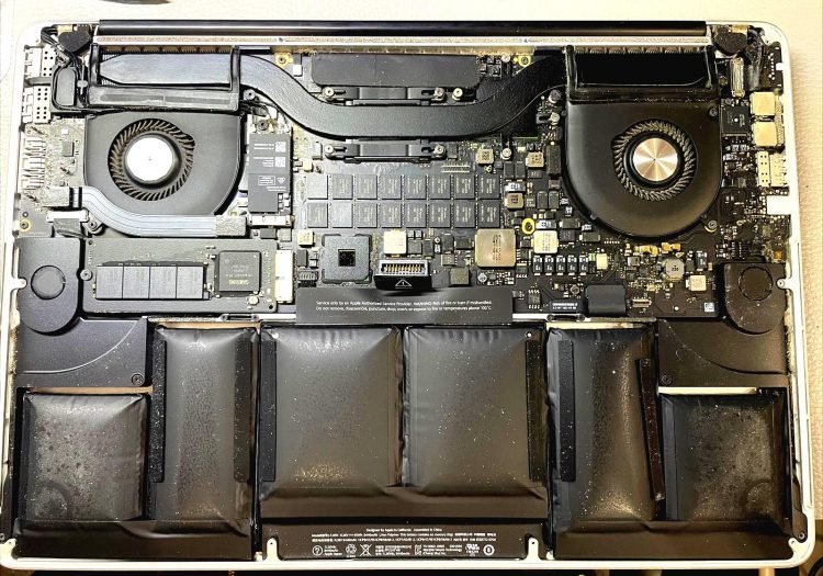 Bloated Laptop Battery: Is it dangerous?