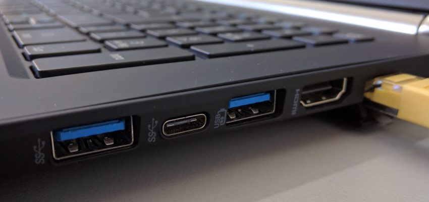 What are Computer Ports & How to Clean Them