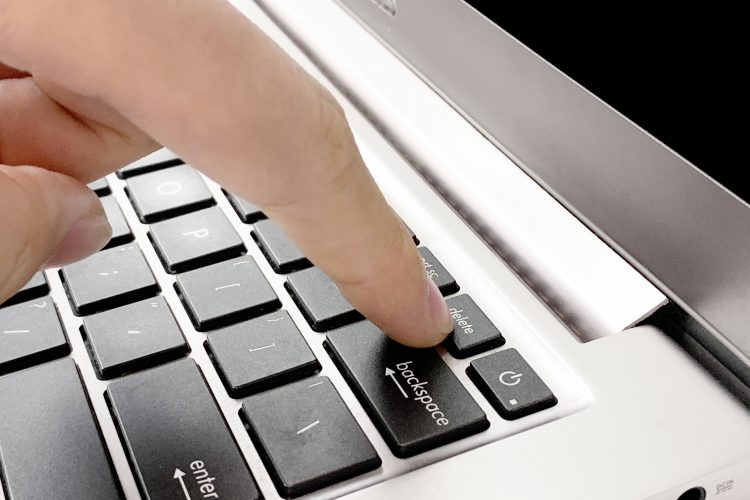 Pressing Delete Key UEFI/BIOS testing laptop keyboard not working