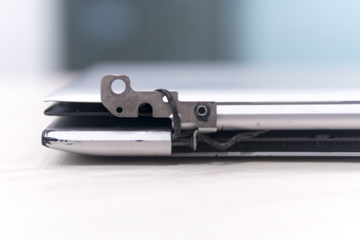 Asus laptop hinge repair Asus laptop hinge repair