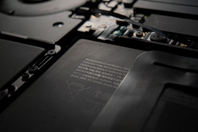 Macbook Battery (Medium) MacBook RAM CPU upgrade