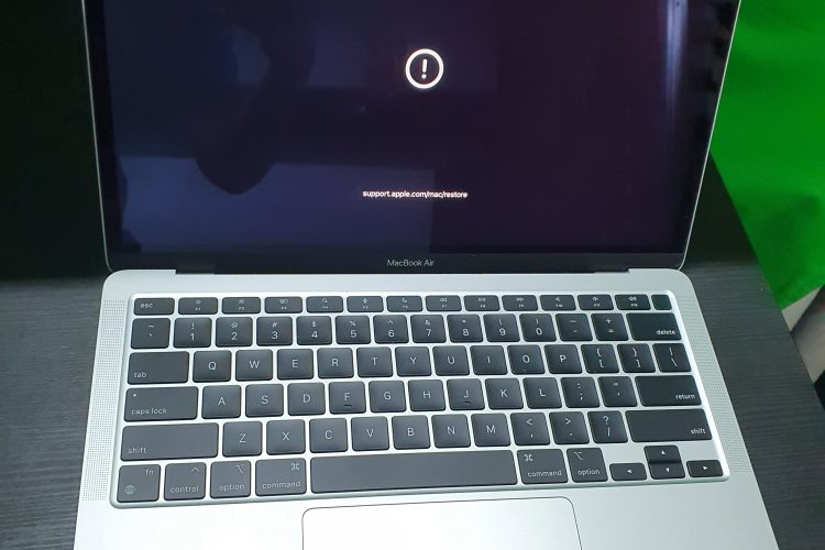 Macbook Air A2337 (EMC 3598) Revive Macbook Air A2337 (EMC 3598) Revive