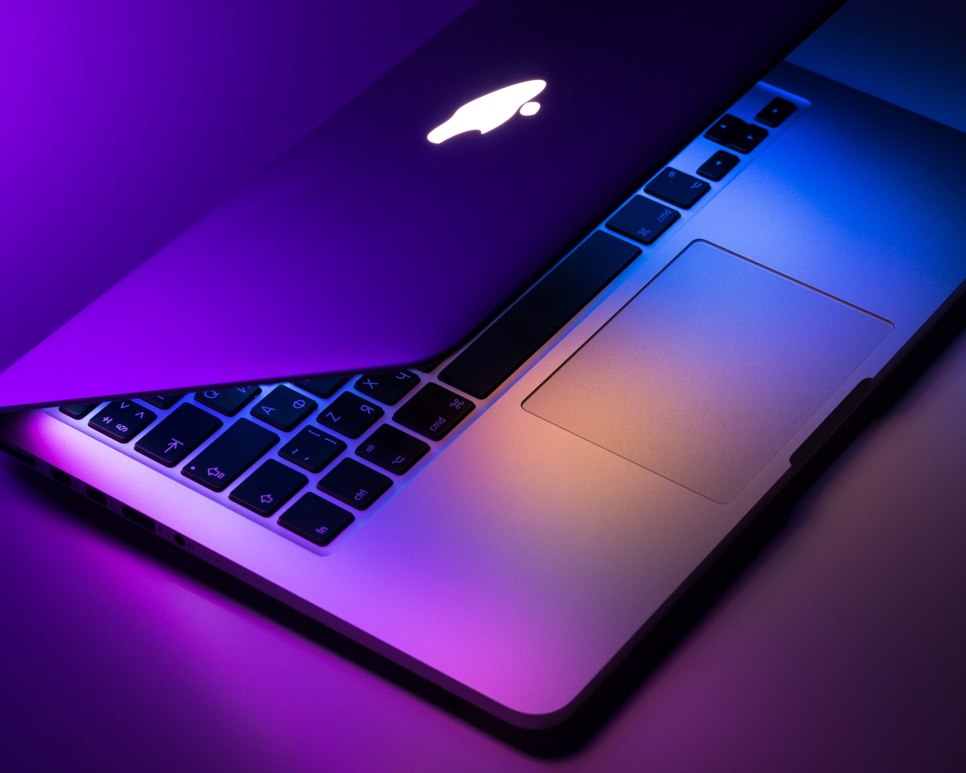 5 Signs you need to bring your Macbook in for maintenance