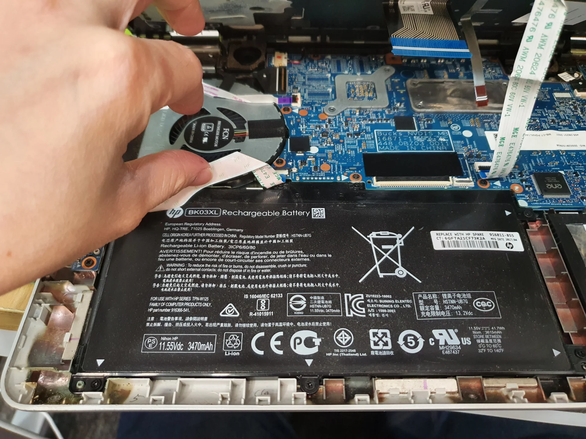 Top Tips For A Successful Laptop Battery Replacement Top Tips For A Successful Laptop Battery Replacement
