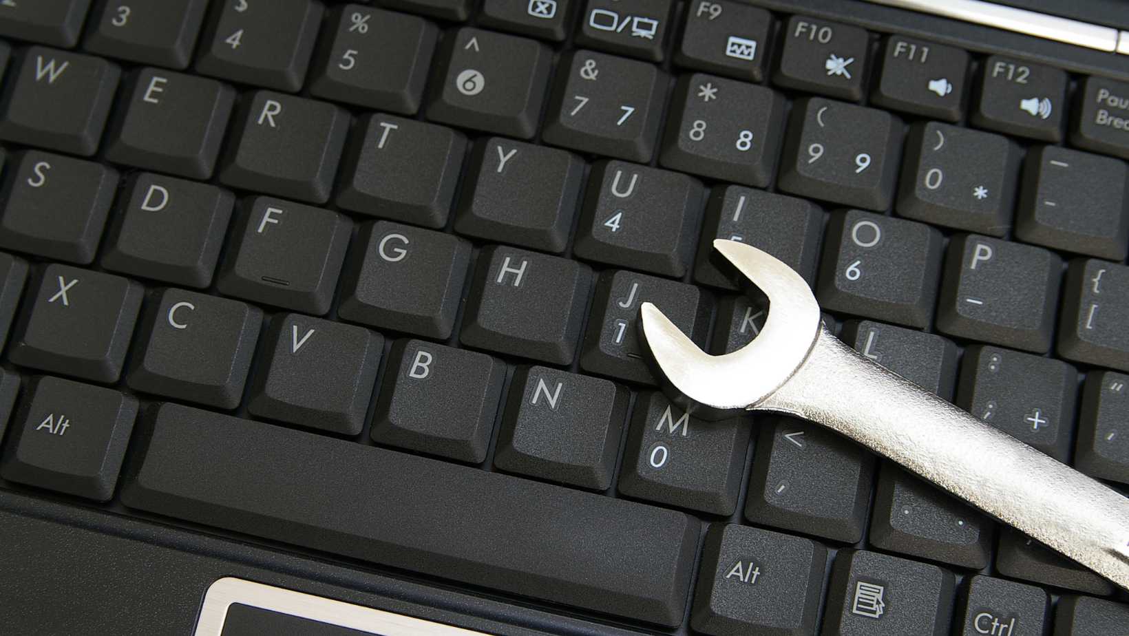 how-to-fix-laptop-keyboard-keys-pressed-automatically