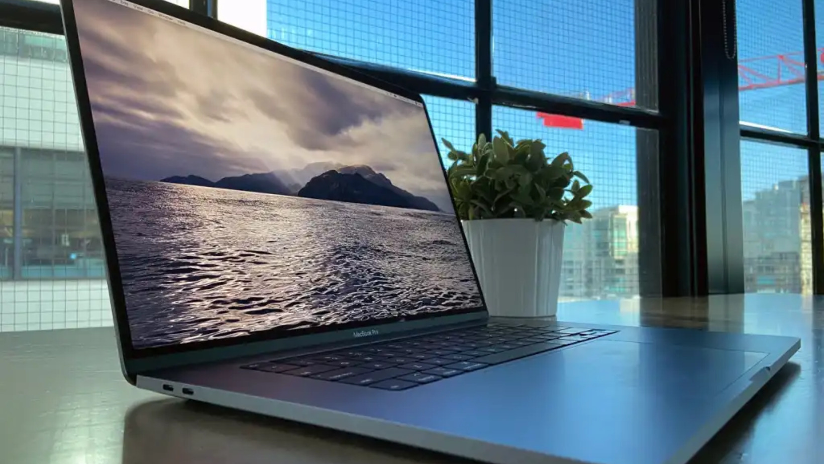 Ноутбук 16 pro купить. MACBOOK Pro 16. MACBOOK Pro 16 2020. MACBOOK Pro 16 inch 2019. MACBOOK Pro 16 2019 i7.