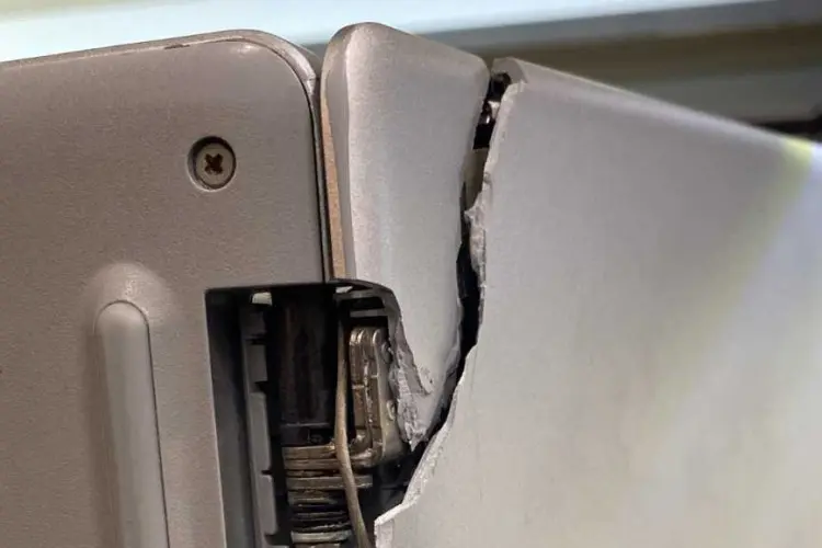 laptop bottom cracked hinge broken dell