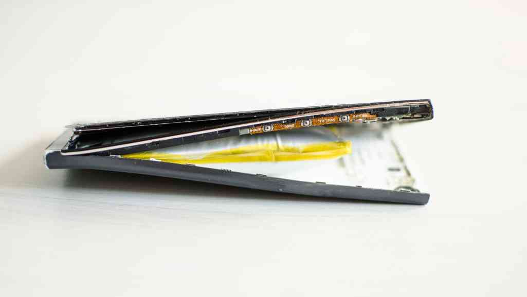 bloated laptop battery